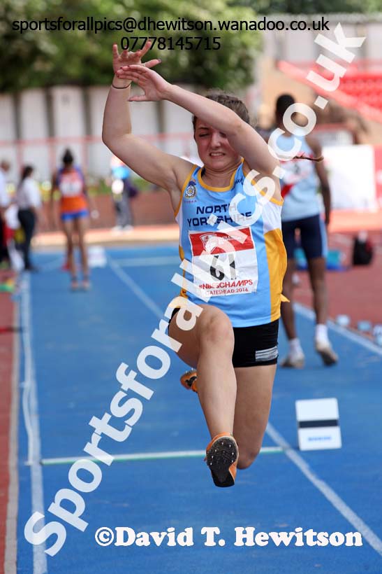 Senior girls triple jump, English Schools Track and Field. Photo: David T. Hewitson/Sports for All Pics
